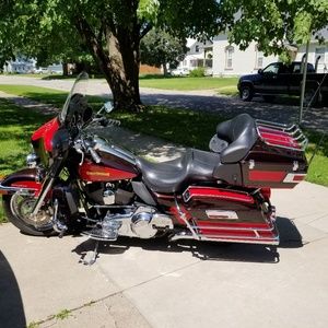 Meet your Posher, Charles